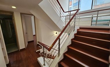 ¡Tu Refugio Exclusivo en el Corazón de Bogotá! CASA VIRREY