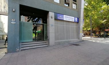 ESTUPENDA  OFICINA A  PASOS METRO LOS LEONES