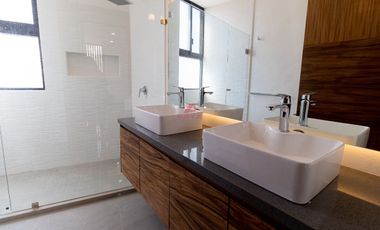 CASA EN VENTA EN PRIVANZA SOLARES, ZAPOPAN JAL.