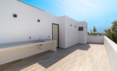 CASA EN VENTA EN PRIVANZA SOLARES, ZAPOPAN JAL.