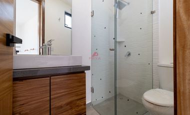 CASA EN VENTA EN PRIVANZA SOLARES, ZAPOPAN JAL.