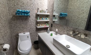 CASA EN VENTA EN SOLARES, COTO VALEIRA, ZAPOPAN JALISCO.
