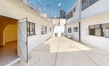 Las Águilas ¡Alto Retorno Inversión!Doble Frente 3 Deptos Como Terreno Construir