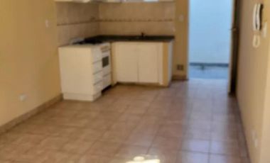 Dúplex en venta - 2 Dormitorios 1 Baño - Cochera - 75Mts2 - Esteban Echeverría