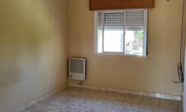 Dúplex en venta - 2 Dormitorios 1 Baño - Cochera - 75Mts2 - Esteban Echeverría