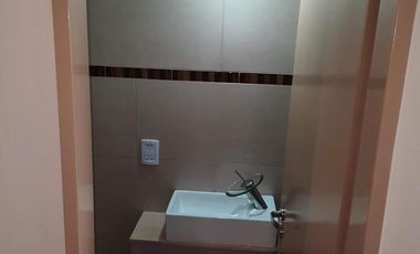 Duplex en venta - CENTENARIO casco viejo.