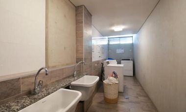 A estrenar. loft, 2/ 3 ambientes, 2 baños, cochera, amenities
