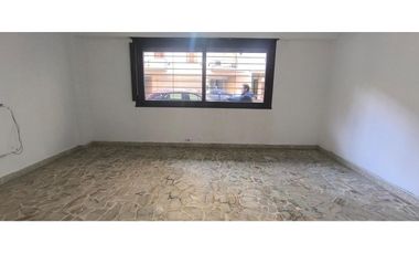 Villa Crespo, Remedios de escalada de San Martin 1086, 2 amb, 48m2, u$s87.000