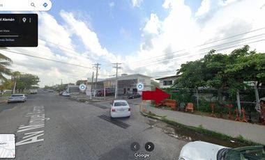 Terreno Comercial · Avenidas Miguel Aleman y Rafael Hernandez Ochoa · 300M2