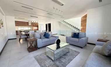 CASA EL VENTA EN  LOMAS UNIVERSIDAD