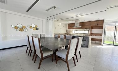 CASA EL VENTA EN  LOMAS UNIVERSIDAD