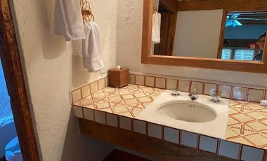 CASA EN VENTA EN VALLE DE BRAVO
