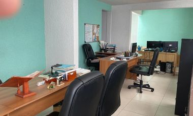 EDIFICIO DE 3 NIVELES EN VENTA EN PENSADOR MEXICANO, VENUSTIANO CARRANZA
