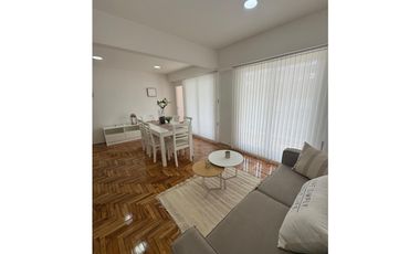 DEPARTAMENTO 4 AMBIENTES A LA CALLE CON BALCON - MACROCENTRO