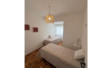DEPARTAMENTO 4 AMBIENTES A LA CALLE CON BALCON - MACROCENTRO
