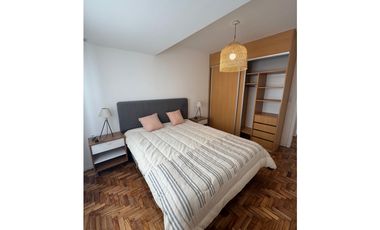 DEPARTAMENTO 4 AMBIENTES A LA CALLE CON BALCON - MACROCENTRO