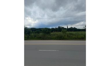 Últimos Lotes con Escritura sobre la Ruta-Villa Esquiu