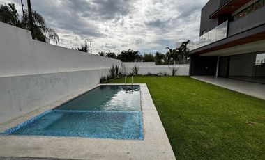 Casa en Fraccionamiento en PARAISO COUNTRY CLUB Emiliano Zapata - GSI-1440-Fr