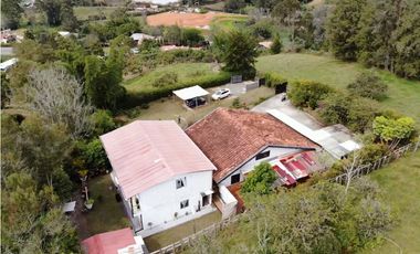 SE VENDE FINCA EN MARINILLA ANTIOQUIA
