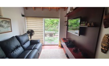 EN VENTA CASA EN EL POBLADO