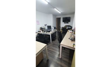 EN VENTA CASA EN EL POBLADO