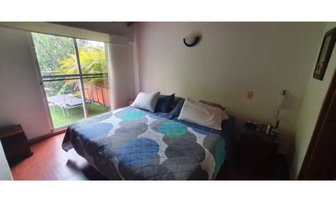 EN VENTA CASA EN EL POBLADO