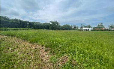 VENDO LOTE O PERMUTO JAMUNDI LA MORADA SM 8301156