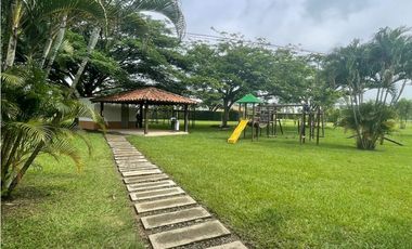 VENDO LOTE O PERMUTO JAMUNDI LA MORADA SM 8301156