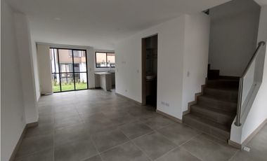 ARRIENDO CASA CAMPESTRE LA FLORIDA VILLAMARIA | ARRIENDOS VILLAMARA