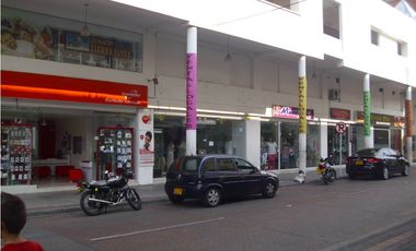 VENDO EDIFICIO EN GIRARDOT CUNDINAMARCA