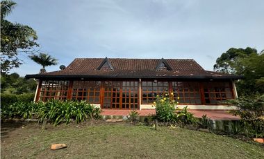 CASA CAMPESTRE PARA LA RENTA