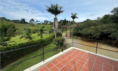 CASA CAMPESTRE PARA LA RENTA