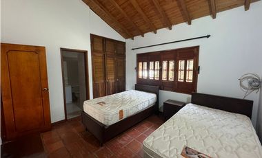 CASA CAMPESTRE PARA LA RENTA