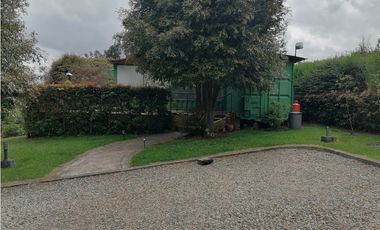 Casa Campestre con Casa Auxiliar Tenjo