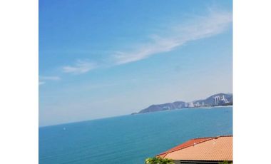 Venta de Apartamento frente al Mar en  Bello Horizonte , Santa Marta.