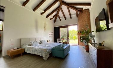 Finca Vía Rionegro - Carmen Viboral