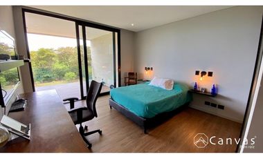 Casa en Parcelación Alto de Palmas