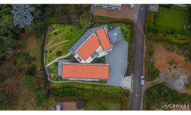 Venta de Casa Campestre en Parcelación El Retiro