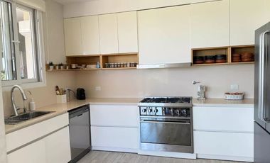 Casa en venta en Magallanes