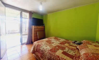 Casa en venta en MACUL