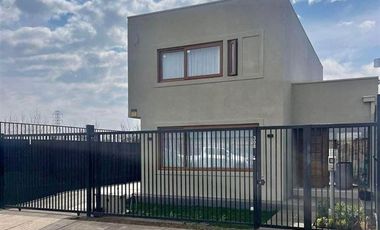 Casa en Venta en los criadores 208