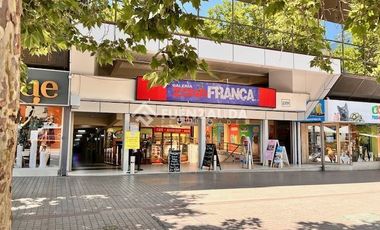 Local Comercial en Venta en Paseo Las Palmas