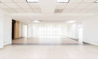 EDIFICIO EN VENTA EN  PERIFERICO REMODELADO !!!
