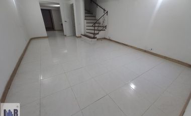 Casa en Arriendo Ubicado en Envigado Codigo 5636