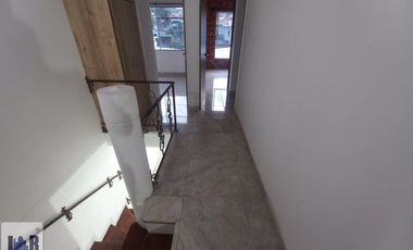Casa en Arriendo Ubicado en Envigado Codigo 5636