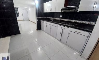 Casa en Arriendo Ubicado en Envigado Codigo 5636