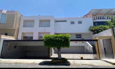 CASA EN VENTA EN LADERAS DE SAN MATEO