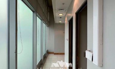 Local Comercial en Arriendo en Avda Las Condes / San Damian