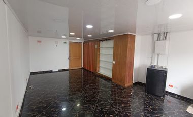 ARRIENDO de OFICINAS en MedellÃ­n