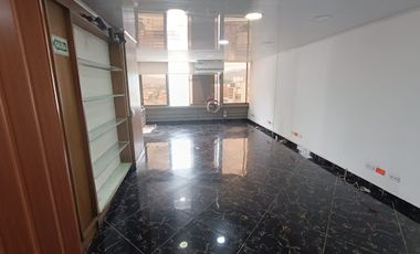 ARRIENDO de OFICINAS en MedellÃ­n